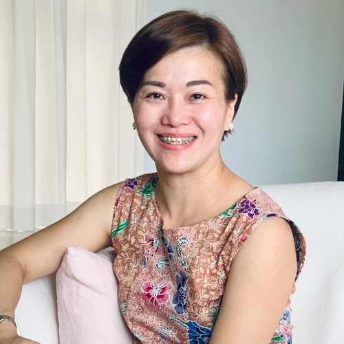 Dr Cindy Goh (Director of University of Glasgow Singapore)